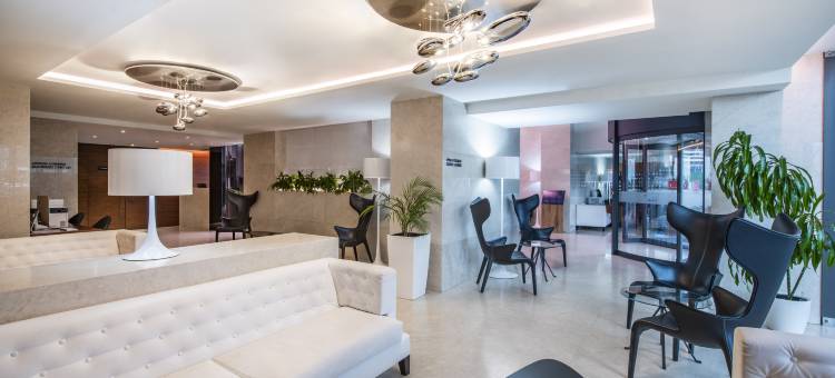 联盟宫海景酒店(Alliance Palace Batumi)图片