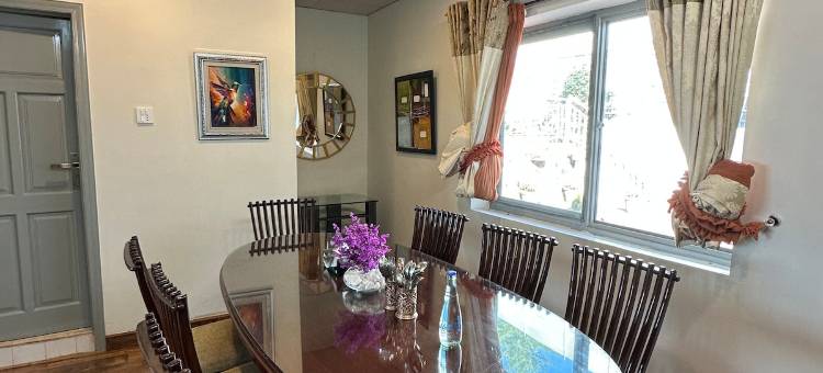 "The GREAT Escape | 4BHK, Bikes, Gardens & Views"图片