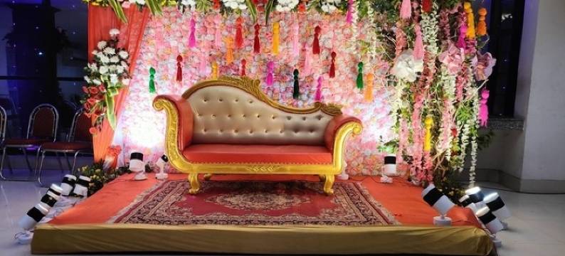 海豚宫酒店(Dolphin Chocolate Inn)图片