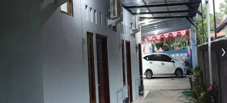 OYO 95109 埃克西斯民宿伊斯兰旅馆(OYO 95109 Eksis Homestay Syariah)图片