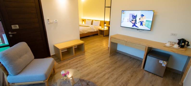O-Zone机场里维拉小屋(The O-Zone Airport Riviera Lodge)图片