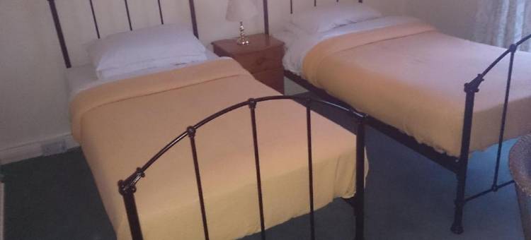 OYO 玫瑰与皇冠酒店(Rose & Crown Hotel)图片