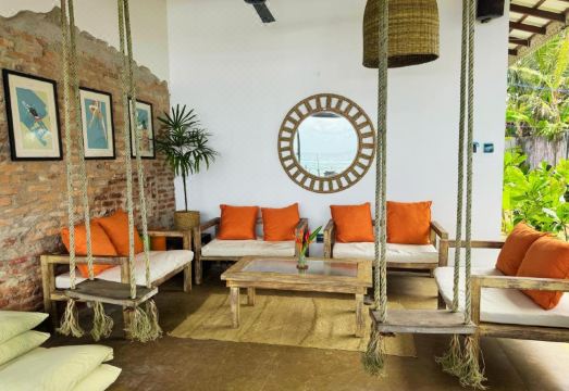 Moi Talpe Hotel Overview