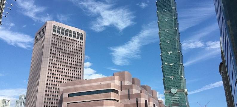 youcity @ Taipei 101 101mrt (The whole floor apartment is for you to use, large space,)图片