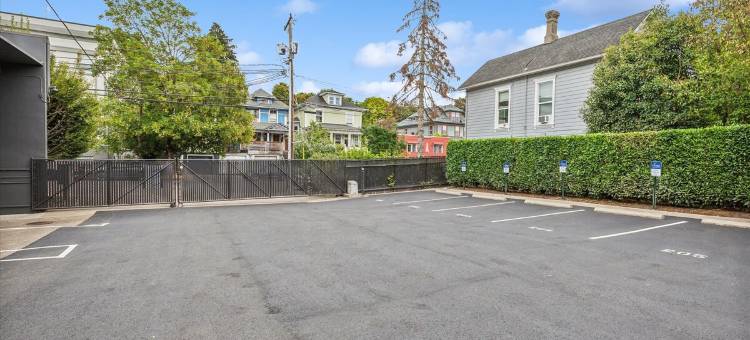 紫色套房PDX(VioletSuitesPDX Boutique Hotel)图片