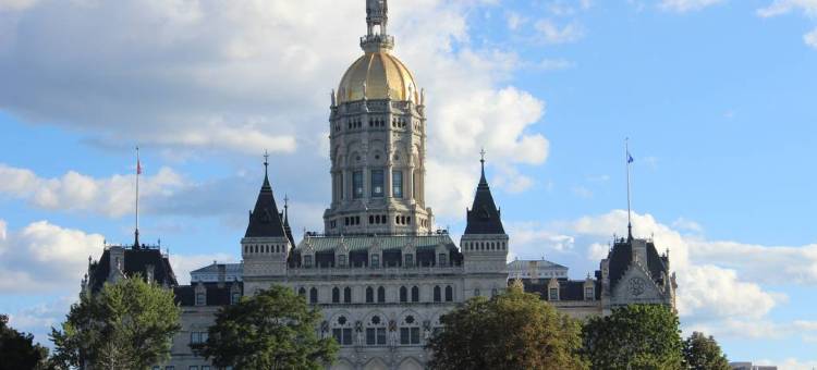 5•Star Fave Cape Cod Style Gem with Bedroom on the Main图片