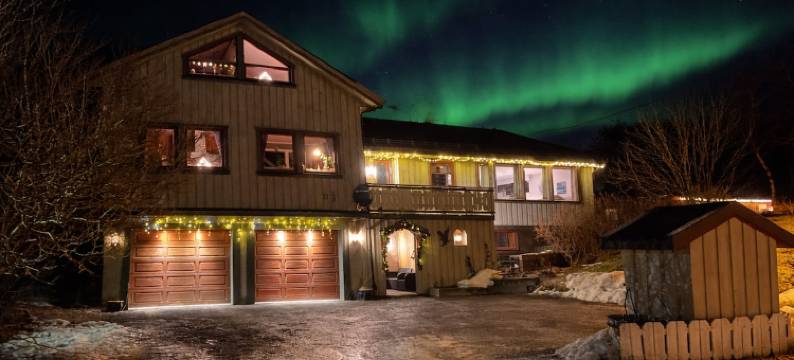 罗弗敦极光之家｜温馨私密住宿，配有壁炉(Lofoten Aurora House | Cozy & Private Stay with Fireplace)图片