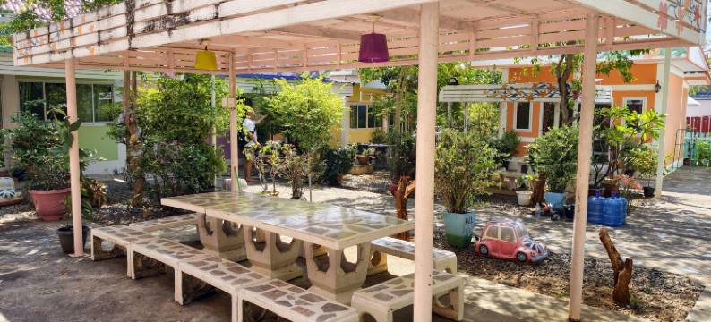 Koniix Maiyok Resort Ko Sichang图片