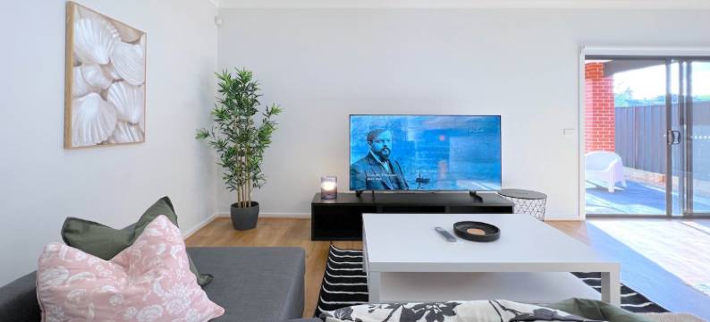 Peaceful Modern Parkfront Retreat in Pakenham图片