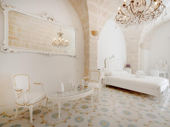 Marchesa - 2 Bedrooms, Terrace & Bath Tub in Center