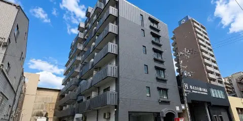 Sakura Tei – Namba Family House