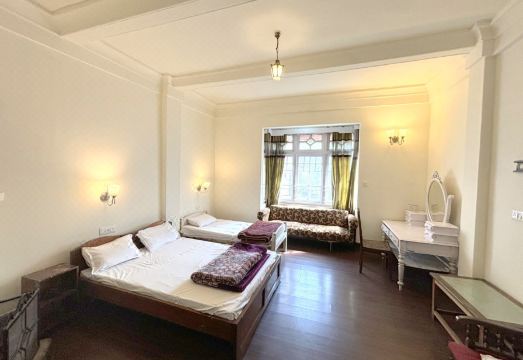 Pineridge Hotel Darjeeling Hotel Overview