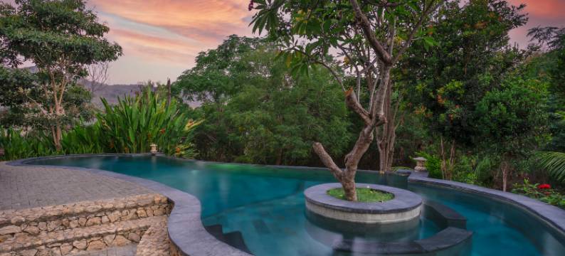 拉布汉巴焦丹戎利玛塔霍马ABM别墅(Tahoma Villas Labuan Bajo by ABM)图片