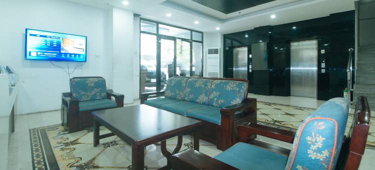 Home Me Hotel by RedDoorz图片