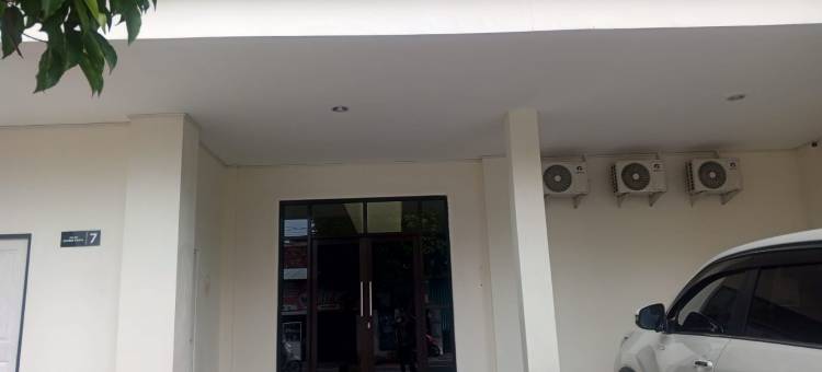 OYO 95103 马迪温Dkost伊斯兰旅馆(OYO 95103 Madiun Dkost Syariah)图片