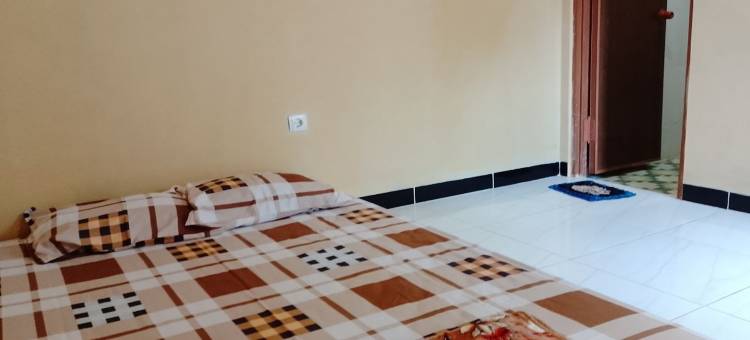 OYO 95109 埃克西斯民宿伊斯兰旅馆(OYO 95109 Eksis Homestay Syariah)图片