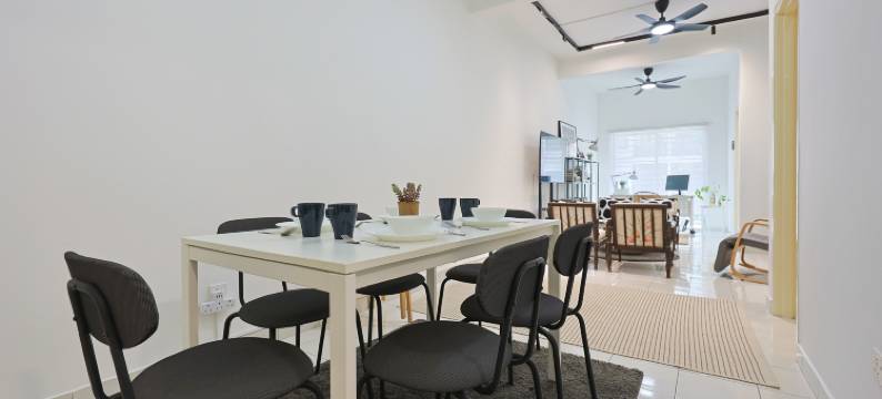 Green Villa Apartment by Favspace图片