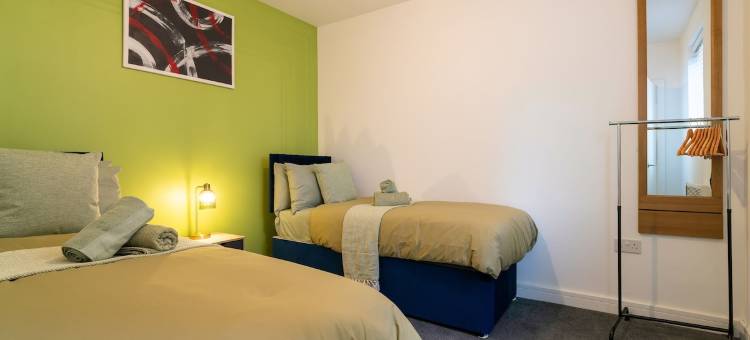 都市舒适两卧室带庭院酒店(Cozy Urban 2BR with courtyard)图片