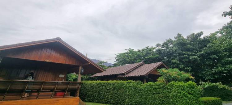 梅塔特萨纳度假村(Metathsana Resort)图片