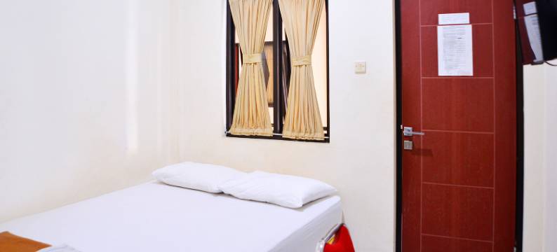 Urbanview @ Nalaya Homestay Mataram图片