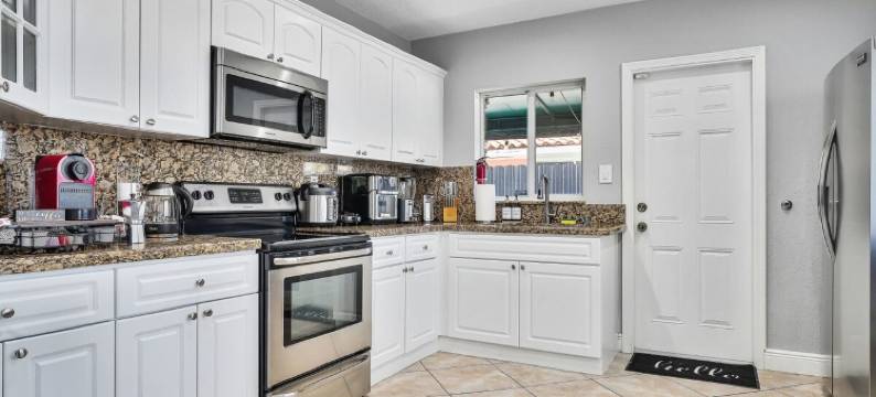 Vacay Spot快乐逃脱15分钟海滩按摩淋浴(Vacay Spot Happy Escape 15Min Beach Massage Shower)图片