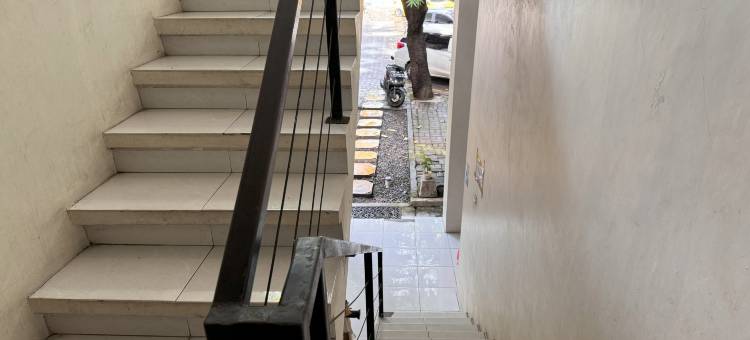 O酒店塔卡拉尔公寓靠近马帕卡松古警察局(Mapsu)(Hotel O Kost Takalar Near Polsek Mappakasunggu (Mapsu))图片