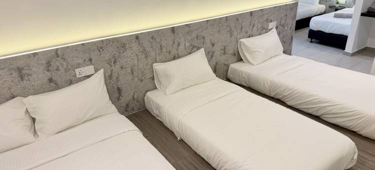 FAT MOM ROOM & STAY图片