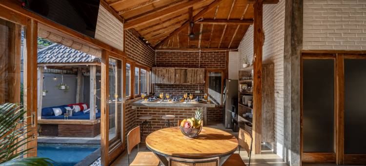 Vila Ju Ju, 3BR Industrial - Tropical Villa - Perernan图片