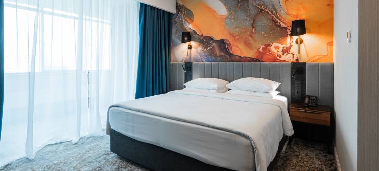 Cosmos Surgut City Park Hotel图片