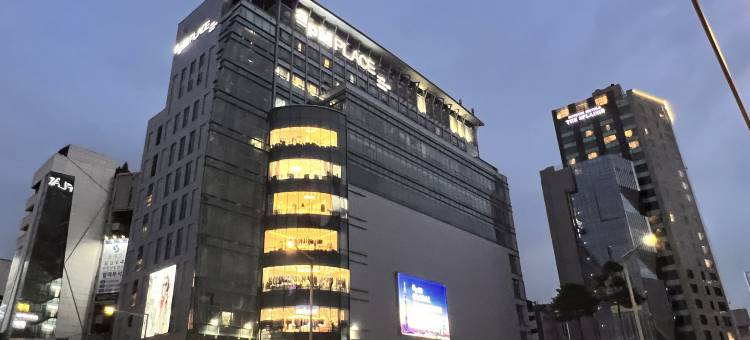 仙仙房东(东大门)(Roopretelcham House)图片