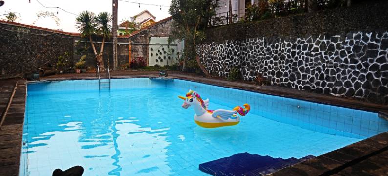 巴图帕勒雷曼普拉姆酒店(PLUM Hotel Palereman Batu)图片