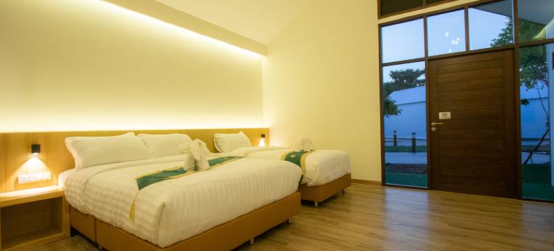 O-Zone机场里维拉小屋(The O-Zone Airport Riviera Lodge)图片