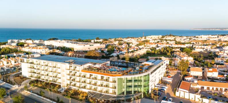 卡斯特洛套房酒店(Castelo Suites Hotel)图片