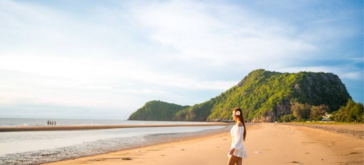 Baan SanSuk Pranburi - Beach Front & Pool Villa图片