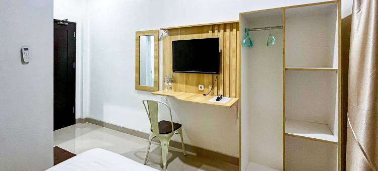 RedDoorz Plus @ Krishna Homestay Kupang图片