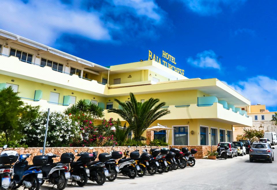 HOTEL BAIA TURCHESE Hotel Overview