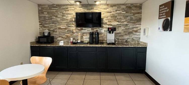 Studio 6 套房厄巴纳，伊利诺伊州(Studio 6 Suites Urbana, IL)图片