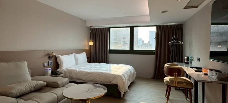 浮逸旅馆-台中一中馆图片