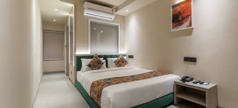 Hotel Redvibe-A Unit of RVS Groups图片