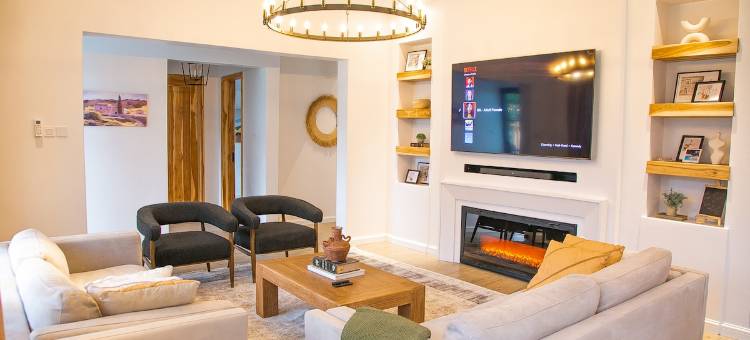 Rabi Residence - Modern Farmhouse sleeps 4图片