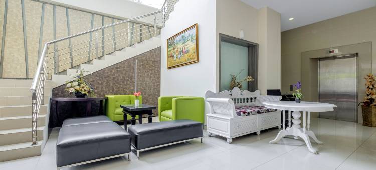 Townhouse Oak near Losari Beach formerly Lynt Hotel Makassar图片