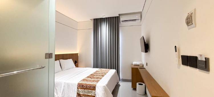 Novhalia Homestay near Jogja Expo Center RedPartner图片