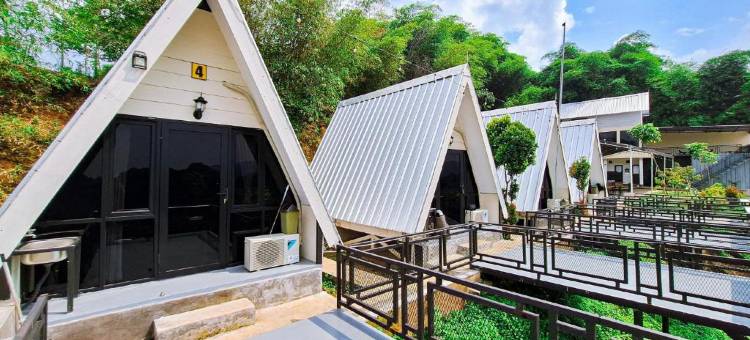 RedDoorz @ Rosa Glamping And Pool Ciparay图片