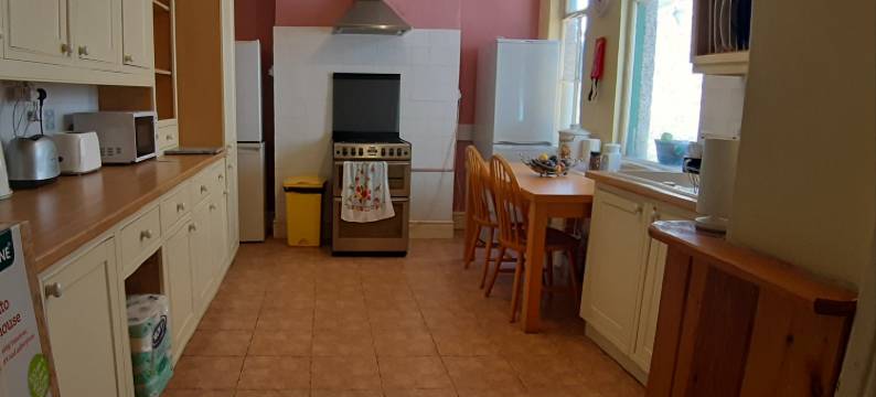 Phoenix Nights Guest House图片