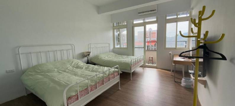 Living in the mountains图片