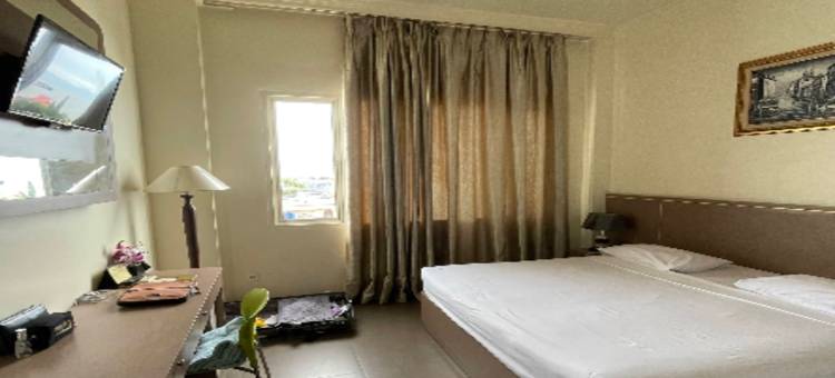 Cozzy Hotel Menara Archie图片