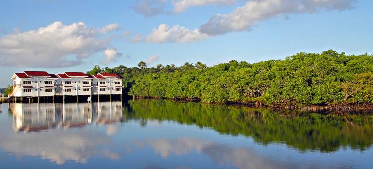 Papakit的码头和钓鱼湖由Cocotel提供(Papakit's Marina and Fishing Lagoon powered by Cocotel)图片