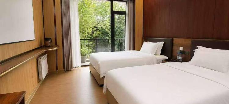 阿拉木图丝路阳光园林度假酒店(华人优选)(Silk Road Sunshine Hotel)图片