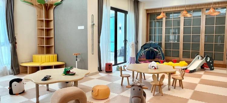 【怡保亲子民宿】Cheekaaboo｜泳池＋儿童游乐区｜6房带浴缸(【Ipoh Family Villa】Cheekaaboo｜Private Pool + Kids Play Area｜6BR with Bathtub)图片