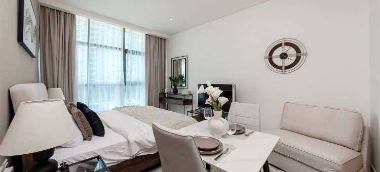 时尚工作室在流行的七棕榈复杂(Chic Studio in Popular Seven Palm Complex)图片